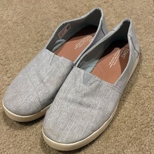 Tom’s Light Gray Slip-On Shoes
